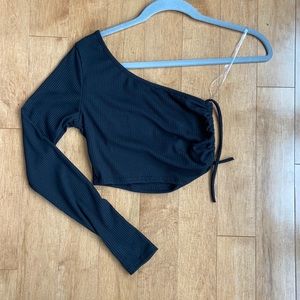 Forever 21 One-shoulder Crop Top